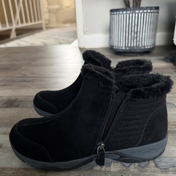 Easy Spirit Black Ankle Boots Women’s Size 8 1/2 - Picture 2 of 8